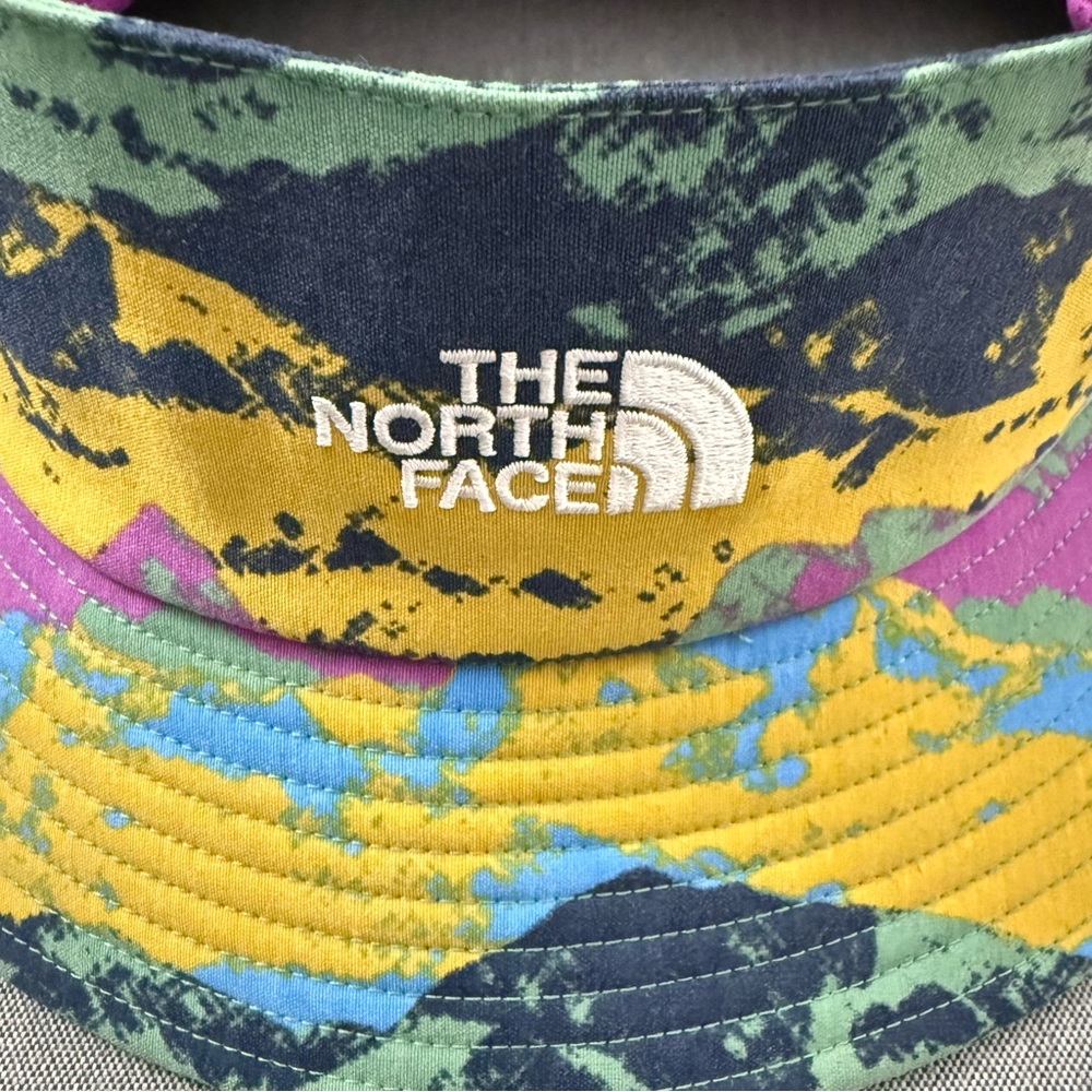 The north face hat - Picture 8 of 10